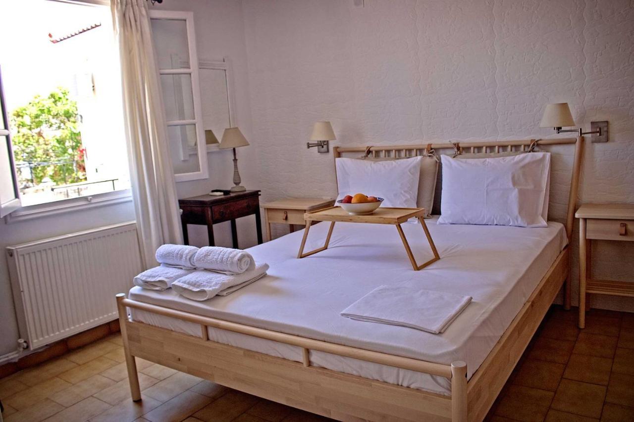 Elena Apartments Ithaca Vathy  Bagian luar foto